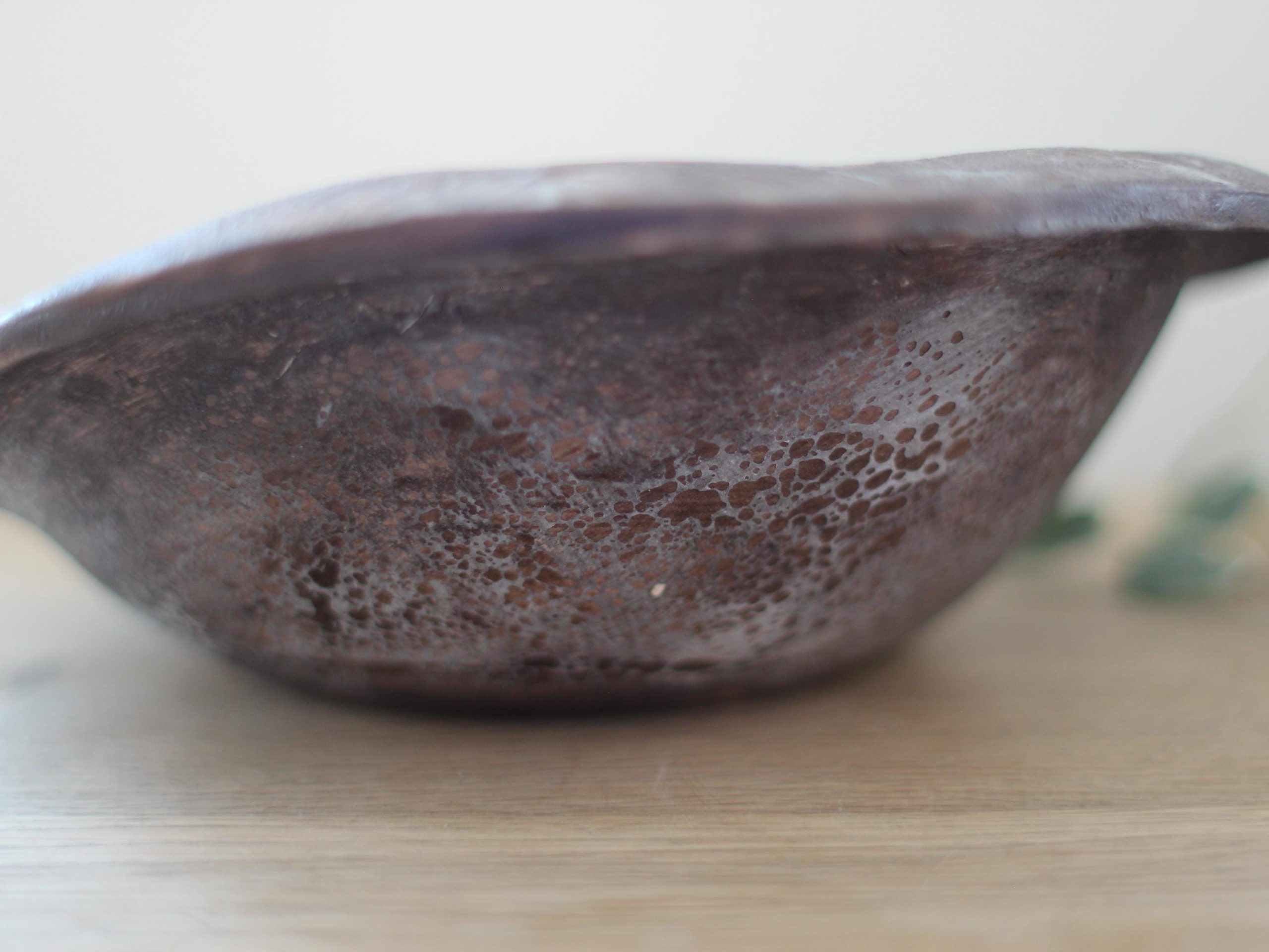 Handmade asymetric ceramic fruit bowl - Image 3