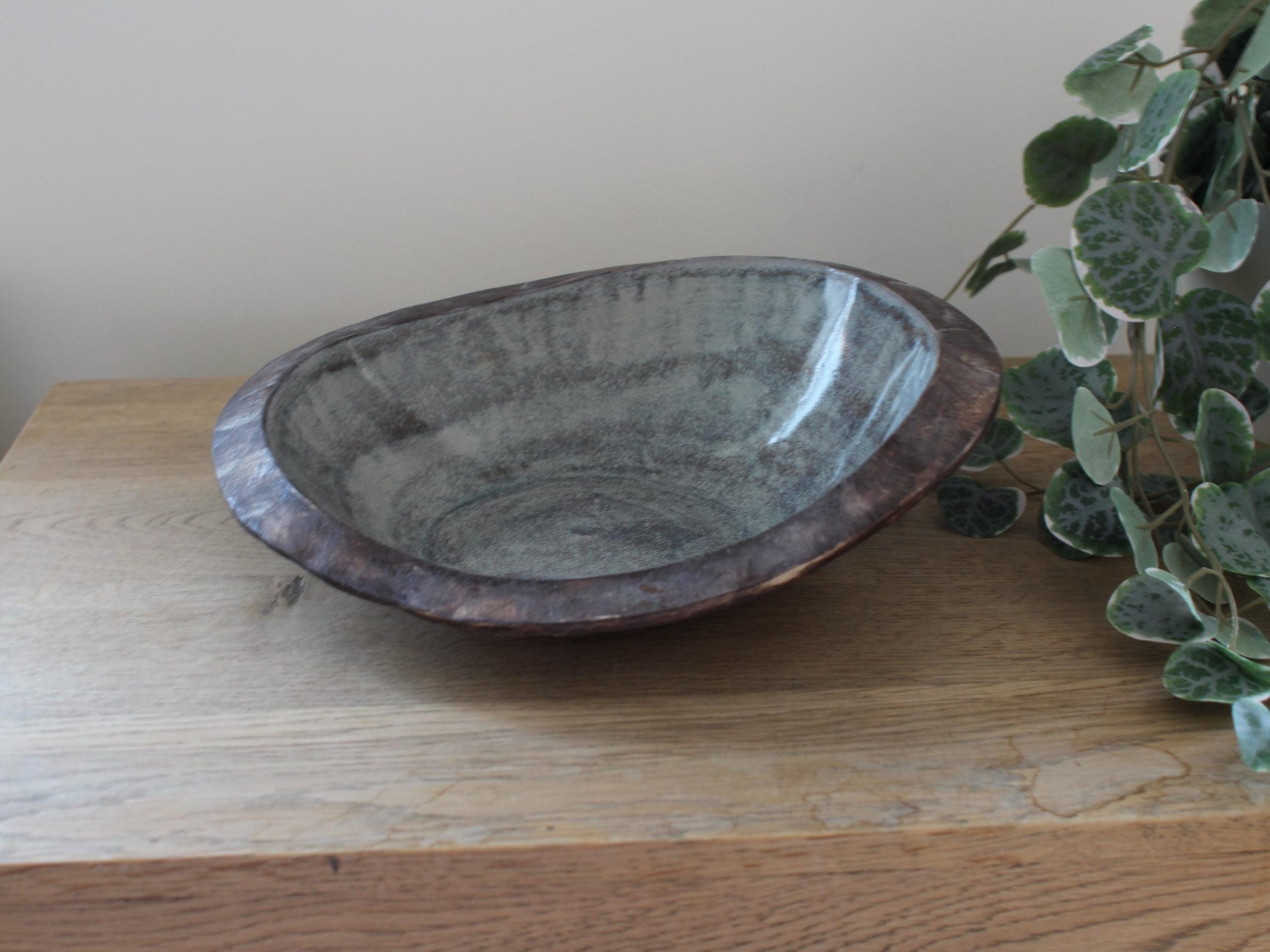Handmade asymetric ceramic fruit bowl - Image 7