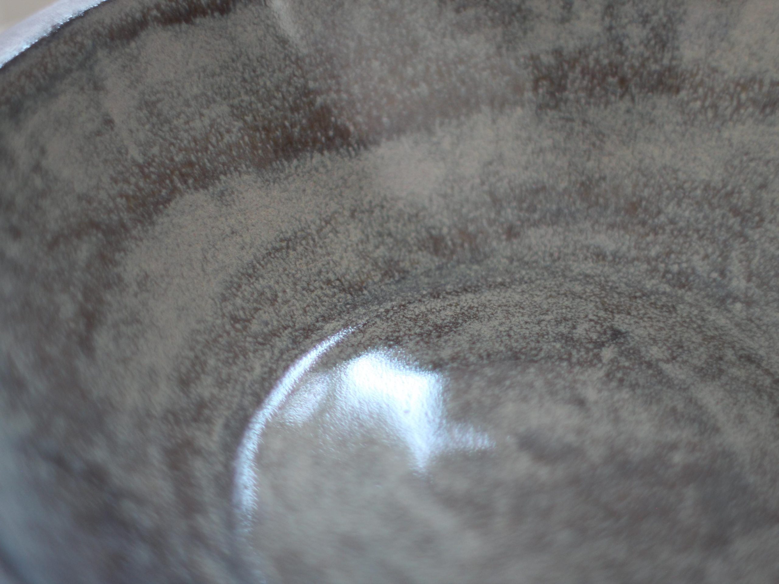 Handmade asymetric ceramic fruit bowl - Image 10